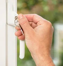 Union Locksmith Store New Berlin, WI 262-298-0002 - door-unlock