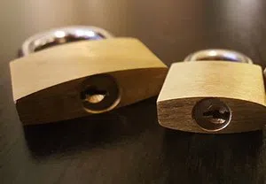 Union Locksmith Store New Berlin, WI 262-298-0002 - key-broke-in-lock